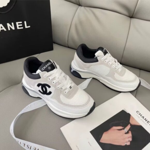 CHANEL 22C Pre-Fall Season Tie-up Black and White Panda Mesh Breathable Low-top - Picture 1 of 4